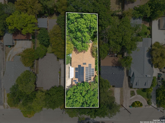 124 Corona, Alamo Heights, TX 78209 - aerial view of property and surrounding area featuring property parcel outlined