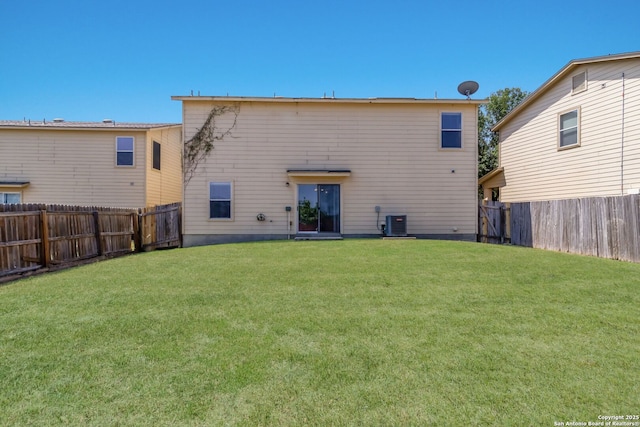 9423 Maraval Crk, San Antonio, TX 78245 - back of house featuring central AC