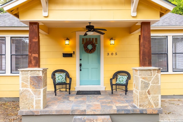 305 Kendalia, San Antonio, TX 78214 - doorway to property featuring a shingled roof and ceiling fan