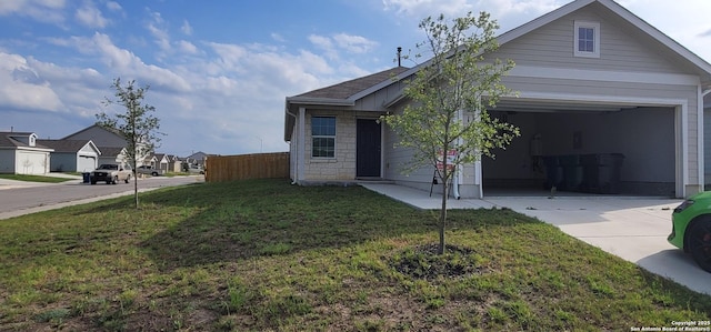 10814 Prusiner, Converse, TX 78109 - single story home with driveway and a residential view