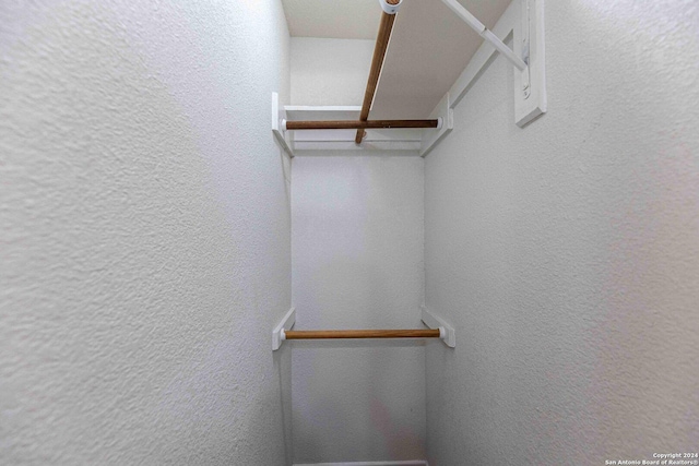 1309 Quintana Rd, San Antonio, TX 78211 - view of spacious closet