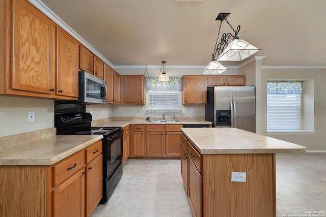 2392 Medina, New Braunfels, TX 78130 - kitchen featuring appliances with stainless steel finishes, a sink, light countertops, ornamental molding, and light tile patterned flooring