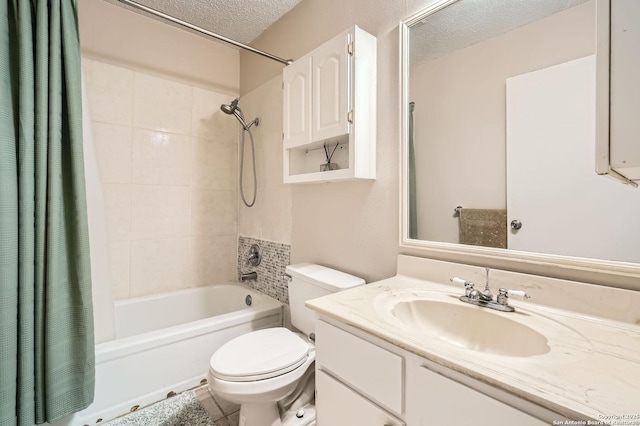 8517 Echo Crk, San Antonio, TX 78240 - bathroom with a textured ceiling, shower / tub combo with curtain, toilet, and vanity