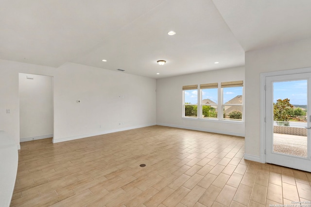 3082 Bright Skies, San Antonio, TX 78261 - unfurnished room featuring light wood finished floors, baseboards, and recessed lighting