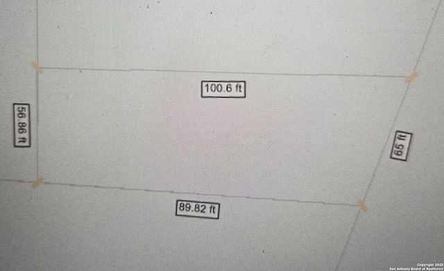 205 S 9th St, Rockport, TX 78382