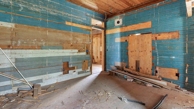 160 E Klein, New Braunfels, TX 78130 - miscellaneous room with wooden ceiling