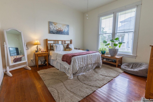 225 W Humphreys, Seguin, TX 78155 - bedroom with wood finished floors and baseboards