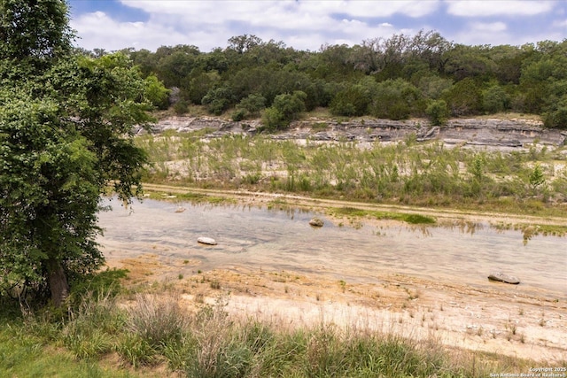 000 Oakridge Trl, Pipe Creek, TX 78063