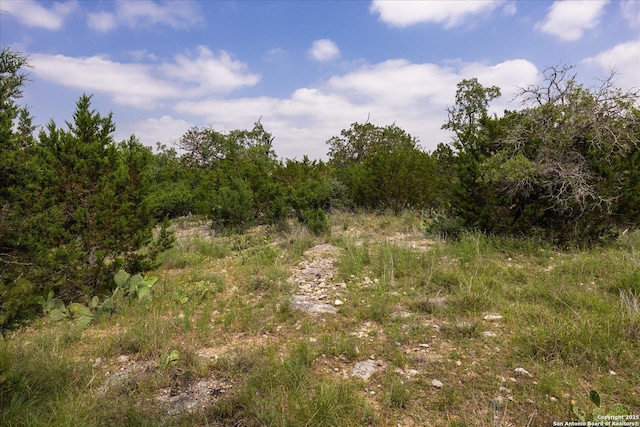 000 Oakridge Trl, Pipe Creek, TX 78063