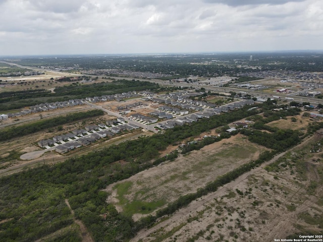 880 E Chavaneaux, San Antonio, TX 78221