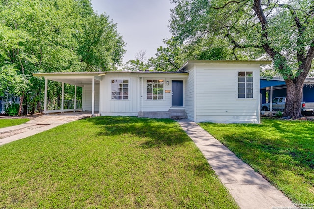 135 Englewood, San Antonio, TX 78213 - view of front of property with a front yard, driveway, and a carport