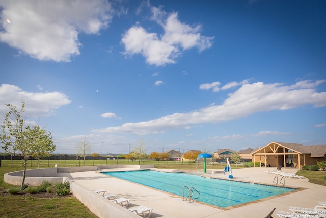 891 Noel, New Braunfels, TX 78130 - community pool with a patio area