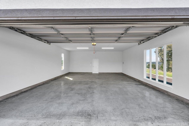 142 Wizard, Spring Branch, TX 78070 - garage with baseboards