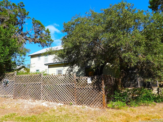 155 Scenic Cir, Lakehills, TX 78063 - view of home's exterior
