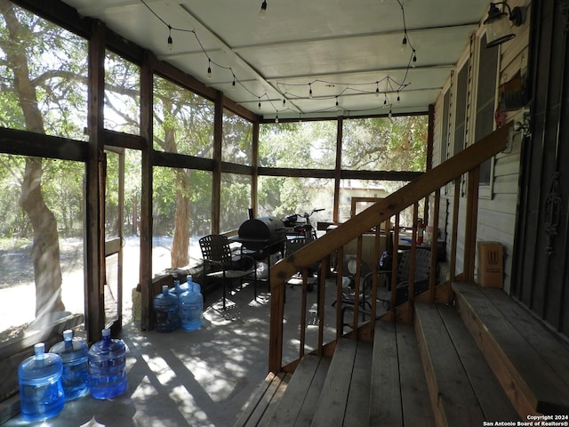 155 Scenic Cir, Lakehills, TX 78063 - view of sunroom / solarium