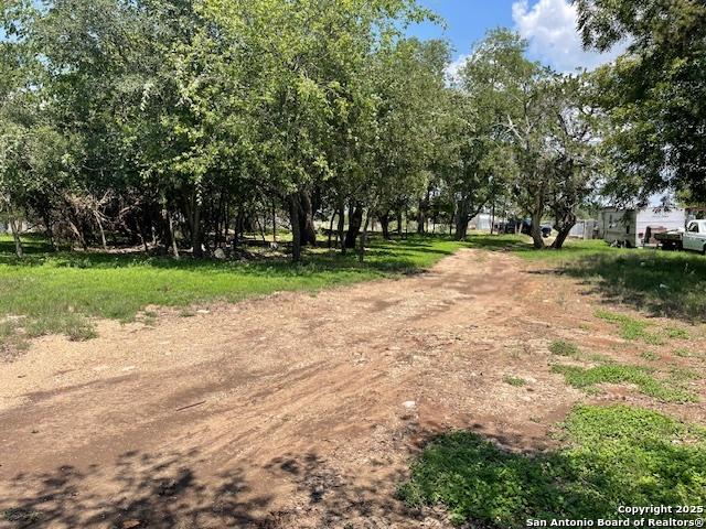 543 Sombra, Bandera, TX 78003