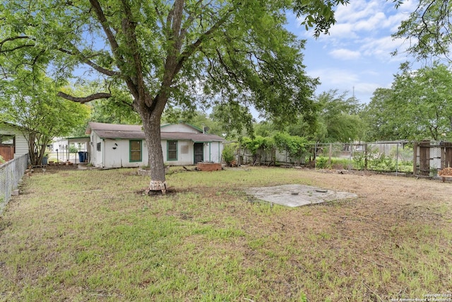 213 Hosack, San Antonio, TX 78211 - view of yard