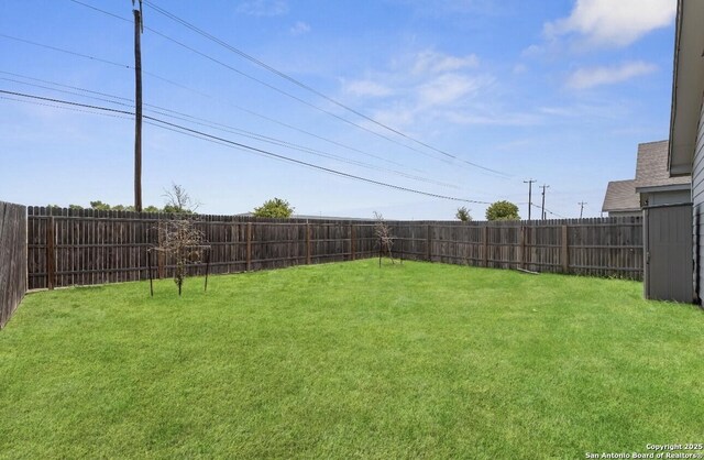 734 Ambush Rdg, San Antonio, TX 78219 - view of yard