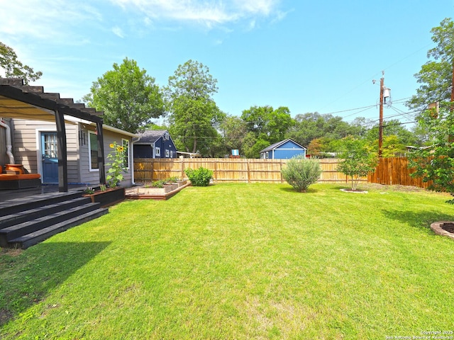 221 Harmon, San Antonio, TX 78209 - view of yard featuring a garden