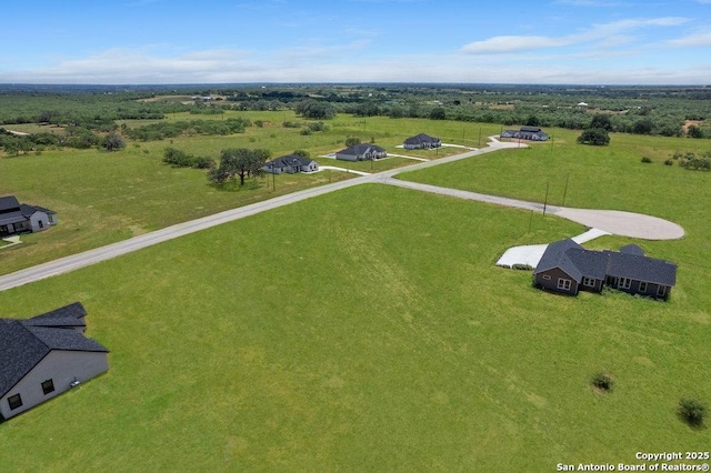 104 Hidden Hls, Floresville, TX 78114