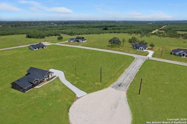 104 Hidden Hls, Floresville, TX 78114