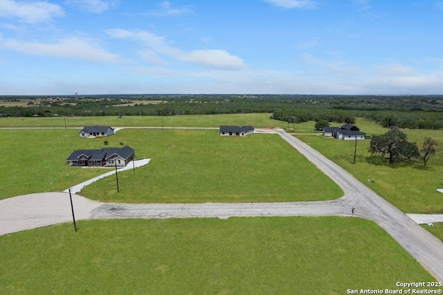 104 Hidden Hls, Floresville, TX 78114