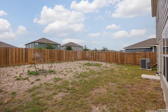 3139 Jackson Smt, Converse, TX 78109 - view of fenced backyard
