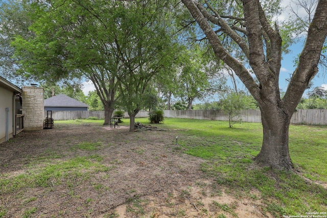 251 Las Brisas, Seguin, TX 78155 - view of yard