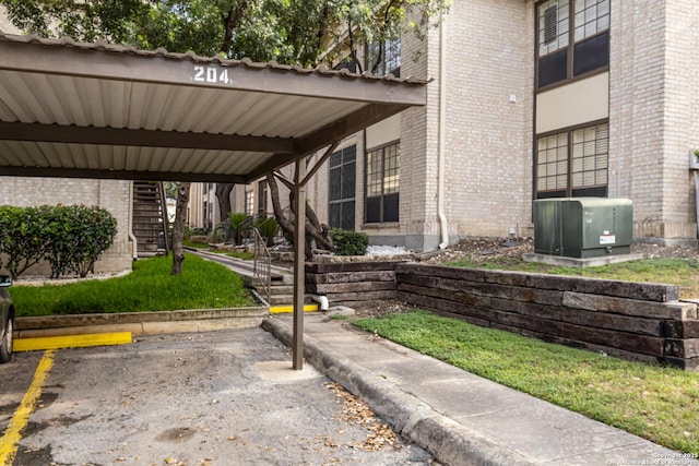165 W Rampart Unit 204, San Antonio, TX 78216 - view of uncovered parking lot