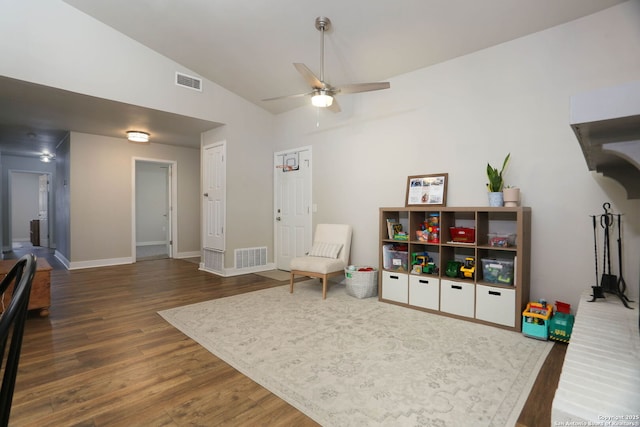 6203 Callen Gln, San Antonio, TX 78233 - rec room with wood finished floors, ceiling fan, lofted ceiling, and baseboards