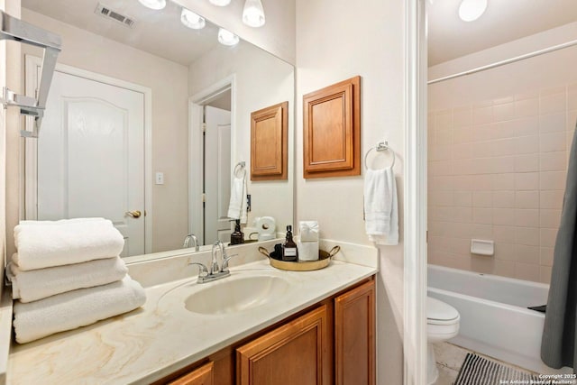 9106 Thomas York, San Antonio, TX 78251 - full bathroom with vanity, tile patterned flooring, and shower / bath combo
