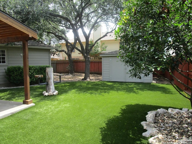 5014 Ashton Audrey, San Antonio, TX 78249 - view of yard
