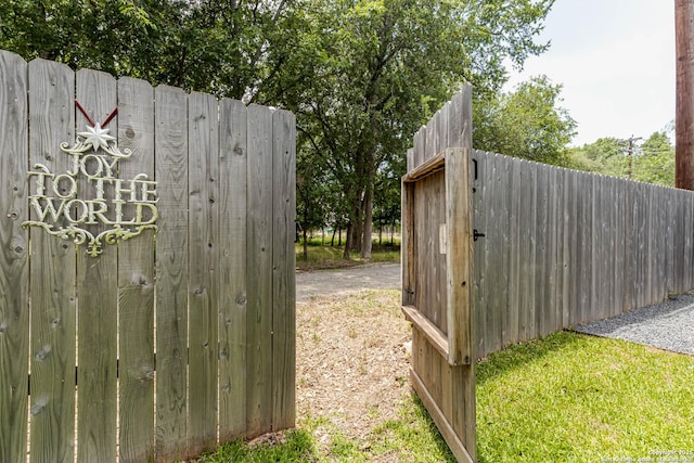 13755 Cedar Cyn, San Antonio, TX 78231 - view of gate