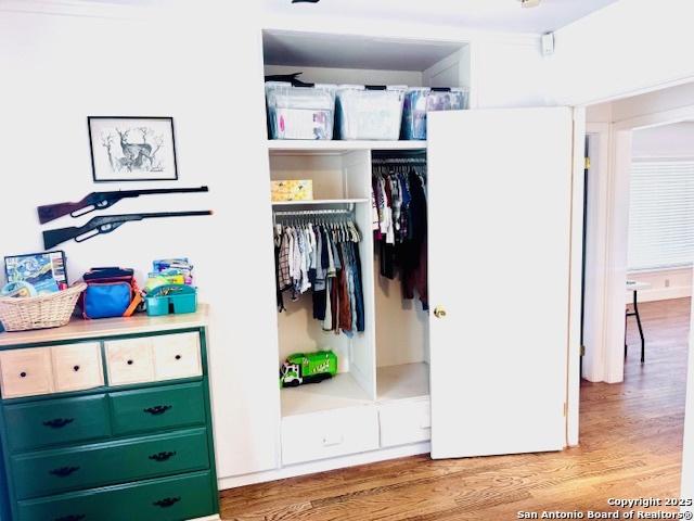 703 Mcdougal, San Antonio, TX 78223 - view of closet