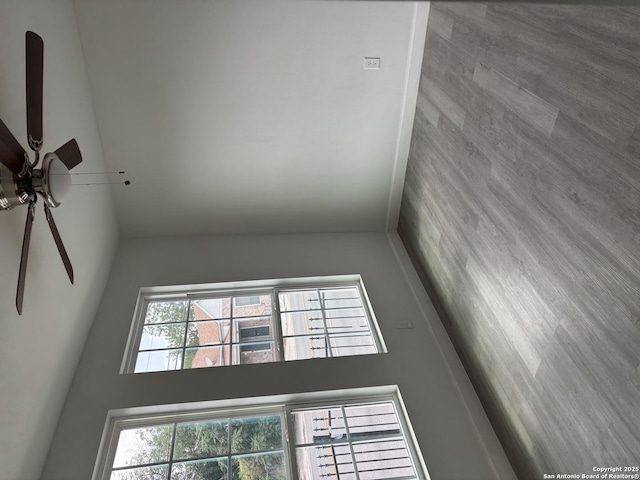 151 Cornell, San Antonio, TX 78201 - unfurnished room featuring a towering ceiling
