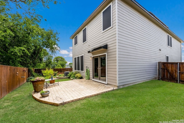 5245 Nature Path, Schertz, TX 78154 - rear view of house featuring a patio