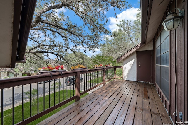 2822 Low Oak, San Antonio, TX 78232 - view of wooden terrace