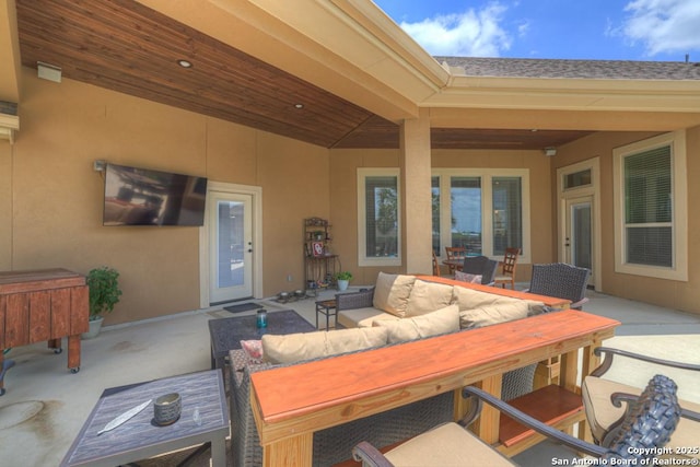 108 Westfield Ln, Vernia, TX 78121 - view of patio / terrace featuring outdoor lounge area