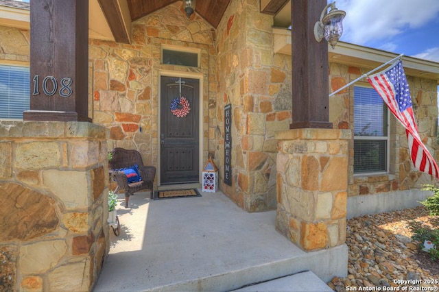 108 Westfield Ln, Vernia, TX 78121 - doorway to property featuring stone siding