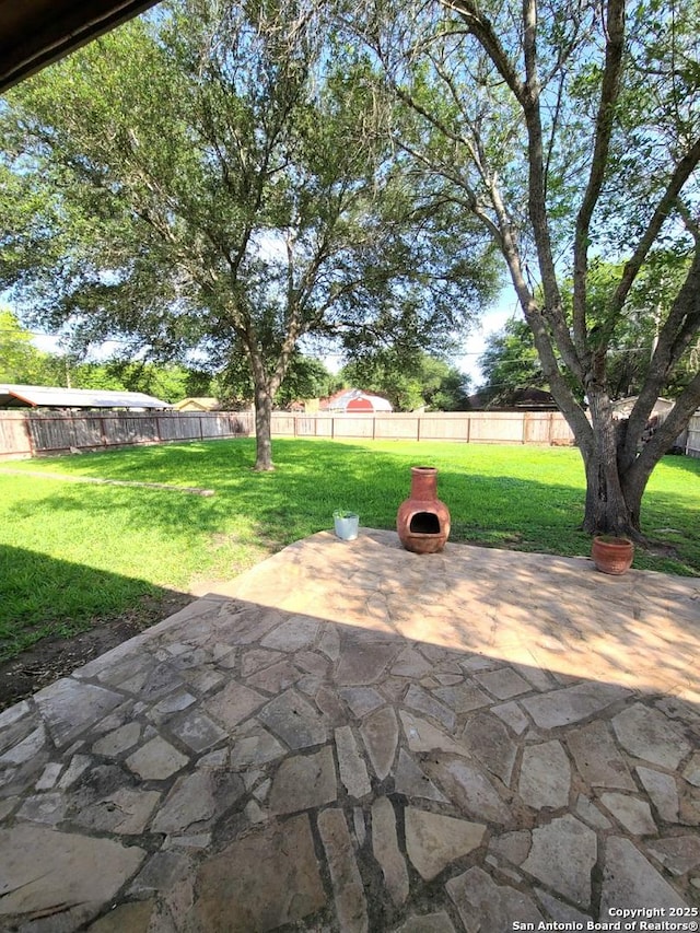 117 Larkspur, Uvalde, TX 78801 - view of patio / terrace