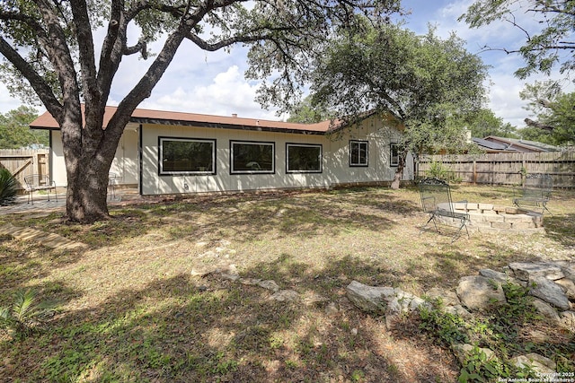 2714 Floral Way, San Antonio, TX 78247 - rear view of property featuring a fenced backyard