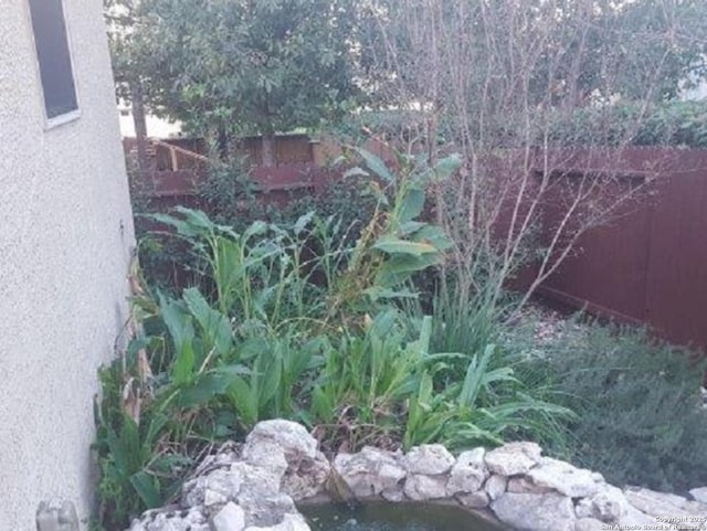 3607 Tea Rose Gln, San Antonio, TX 78259 - view of yard