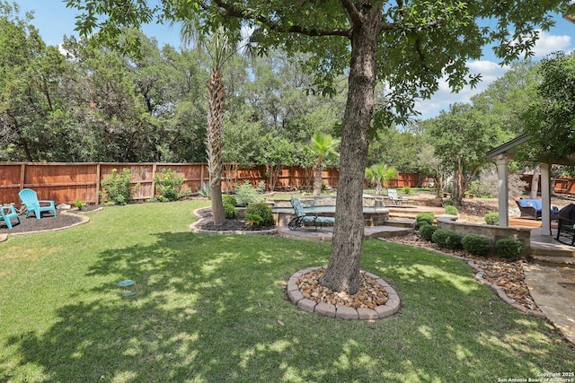 2929 Mccaskey Rdg, San Antonio, TX 78258 - view of yard with a patio