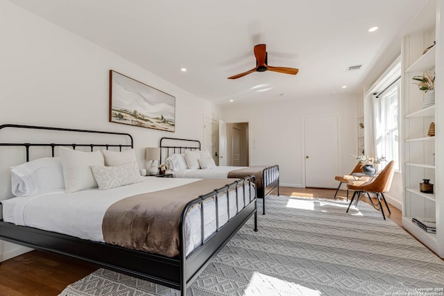 264 E Lullwood, San Antonio, TX 78212 - bedroom with wood finished floors, baseboards, recessed lighting, and a ceiling fan