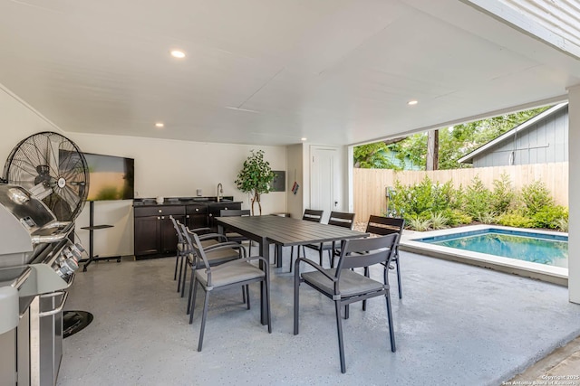 264 E Lullwood, San Antonio, TX 78212 - dining space featuring recessed lighting