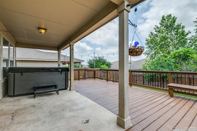 10907 Shoo Fly, San Antonio, TX 78245 - wooden terrace with a hot tub