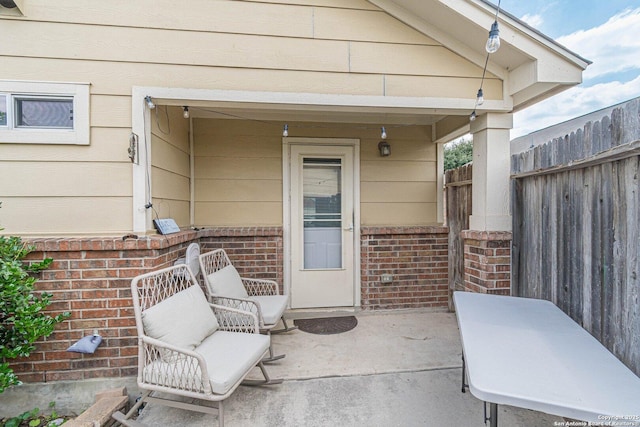 9215 Hilltop Xing, San Antonio, TX 78251 - view of patio / terrace