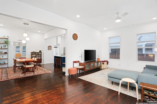 1106 W Summit Ave, San Antonio, TX 78201 - living room with wood finished floors, healthy amount of natural light, a ceiling fan, and recessed lighting