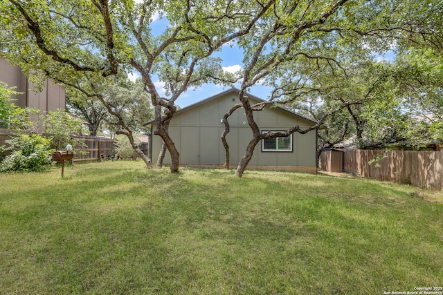 9711 Doefield, San Antonio, TX 78250 - view of yard
