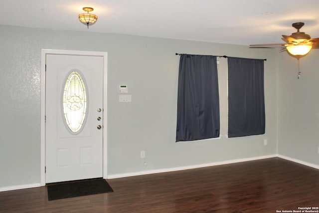 7527 Escada Crst, San Antonio, TX 78254 - entrance foyer with wood finished floors, a ceiling fan, and baseboards